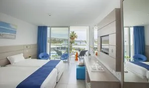 Limanaki Beach Hotel & Suites **** – Ciprus / Dél-Ciprus / Ayia Napa utazási ajánlat