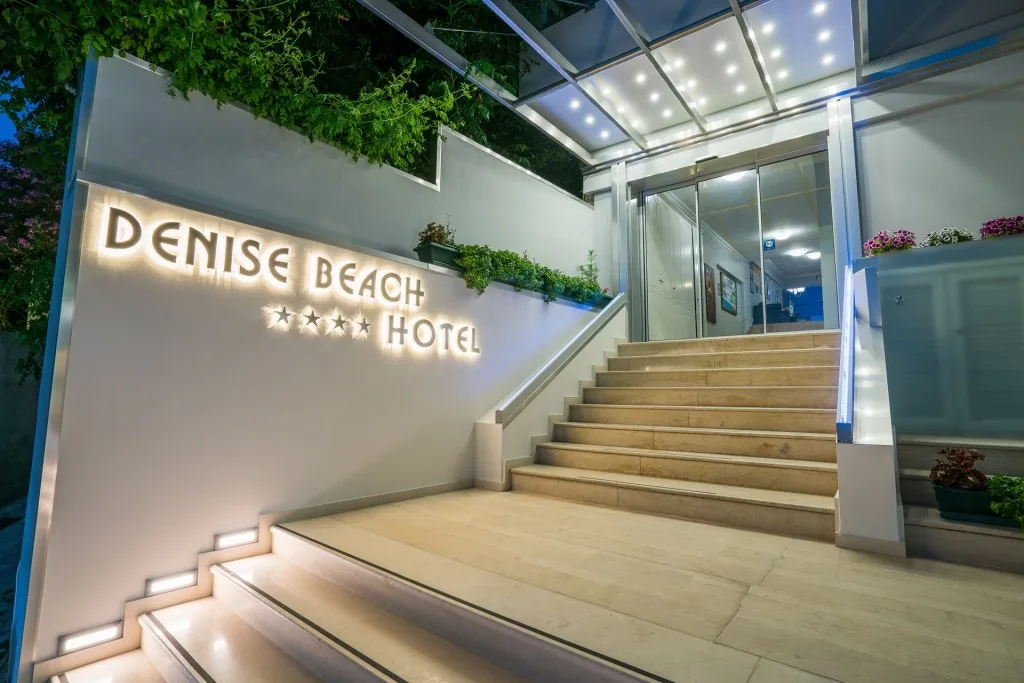 Denise Beach Hotel **** – Görögország / Zakynthos / Laganas