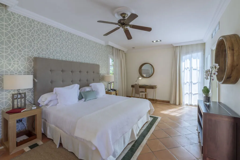 Gran Hotel Bahía del Duque – ötcsillagos tenerifei óceánparti hotel