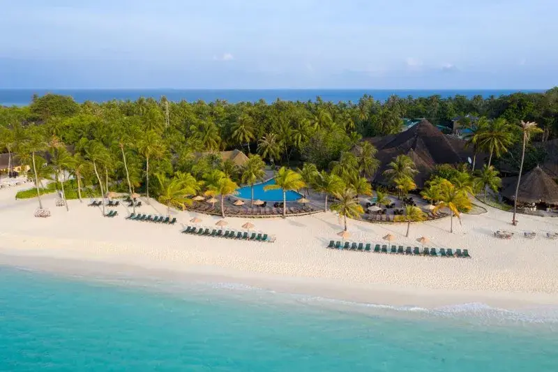 Kuredu Resort & Spa – hosszú maldív sziget strandokkal és vízi villákkal