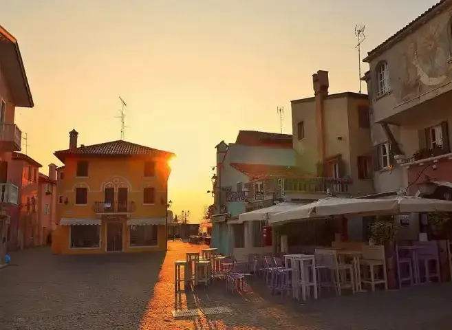 Strandolás az olasz riviérán, Caorléban
