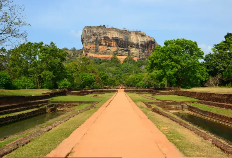 Sigiriya történelmi környezete